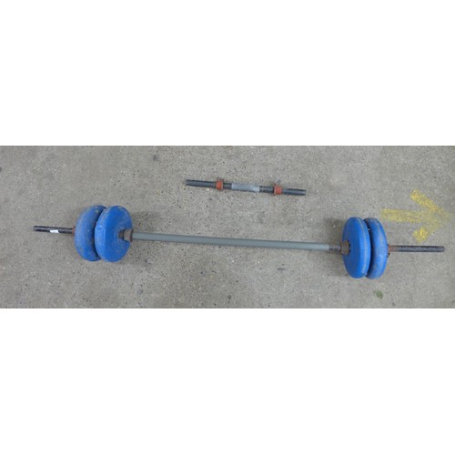 2250 - A set of weight lifting bars and plastic coated weights