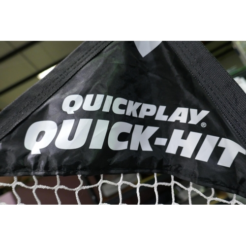 3350 - Quickplay Golf Net Portable Practice Net - Broken Pole    (317-181) *This lot is subject to VAT