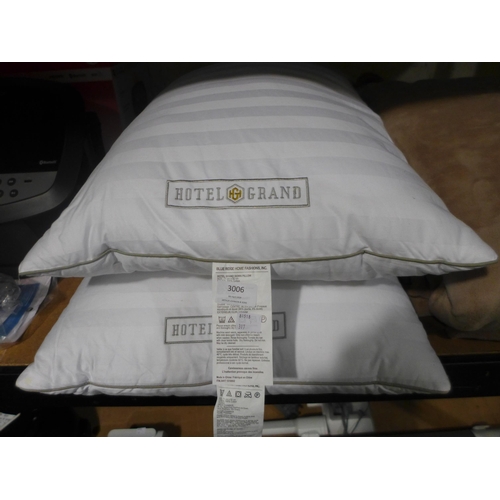 3006 - 2 Hotel Grand Down Roll jumbo Pillows    (317-422,507) *This lot is subject to VAT
