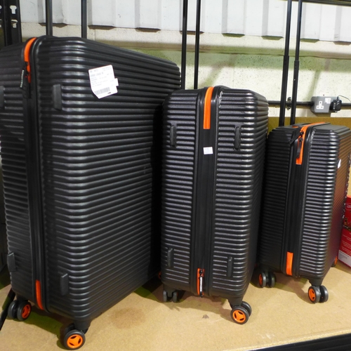 3030 - Superdry 3 piece Luggage Set, Original RRP £149.99 + VAT (317-323) *This lot is subject to VAT