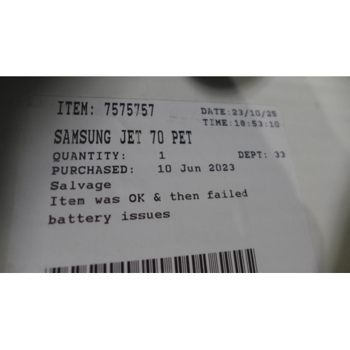 3147 - Samsung Jet Pet Stick Vacuum cleaner , Original RRP £299.99 + VAT (317-36,512) *This lot is subject ... 