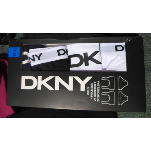 3169 - Small assortment of ladies/girls underwear, inc: DKNY *This lot is subject to VAT
