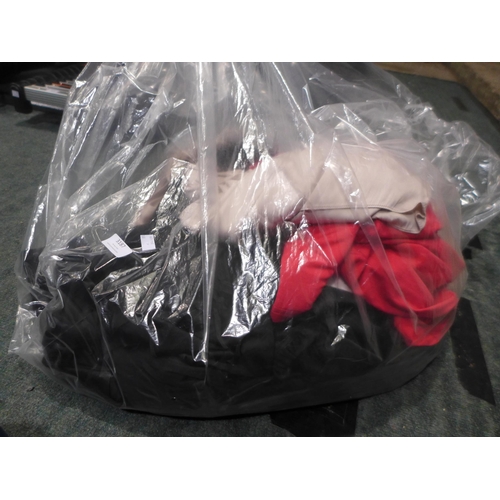 3187 - Quantity of Women's casual clothig, various sizes, styles, colours *This lot is subject to VAT