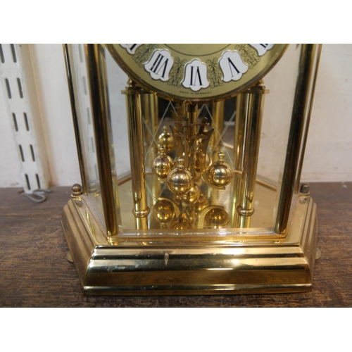 290 - A Kundo anniversary clock