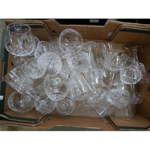 298 - A collection of Edinburgh crystal cut glassware