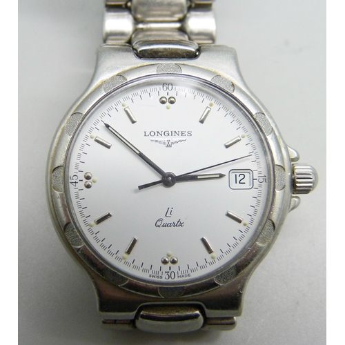 1017 - A Longines quartz wristwatch