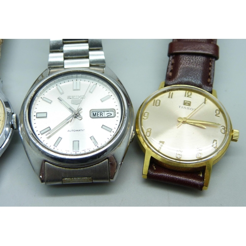 1102 - Four gentleman's wristwatches; Seiko 5 automatic another Seiko automatic, Tissot and Smiths Astral