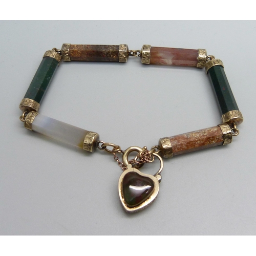 1132 - A Scottish yellow metal bracelet set with agate, bloodstone and quartz, tests as 9ct gold