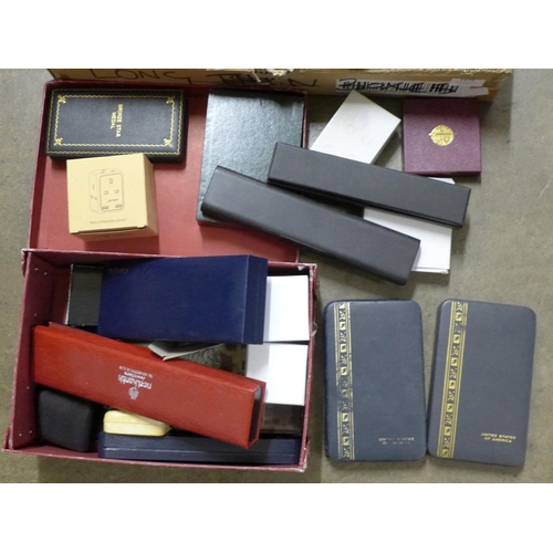 1173 - Two boxes of assorted jewellery boxes