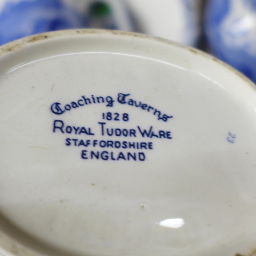 1207 - Two boxes of Copeland Spode Italian and other blue and white china **PLEASE NOTE THIS LOT IS NOT ELI... 