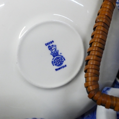 1207 - Two boxes of Copeland Spode Italian and other blue and white china **PLEASE NOTE THIS LOT IS NOT ELI... 