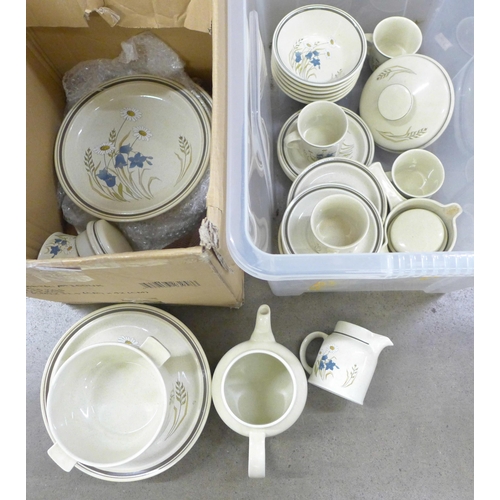 1208 - Royal Doulton Hill Top plates, a teapot, etc. **PLEASE NOTE THIS LOT IS NOT ELIGIBLE FOR POSTING AND... 