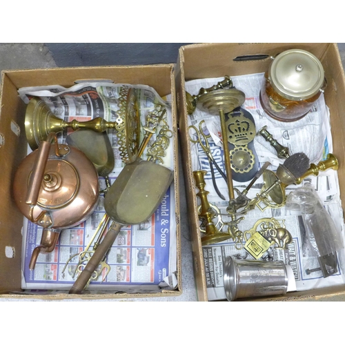 1212 - Brassware and a copper kettle (two boxes)**PLEASE NOTE THIS LOT IS NOT ELIGIBLE FOR POSTING AND PACK... 