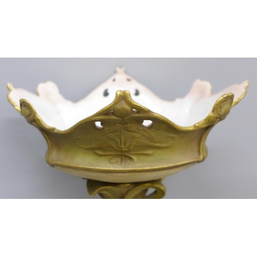 609 - An Art Nouveau Tura Wien, Austria De Pose porcelain centrepiece in two pieces, 30.5cm