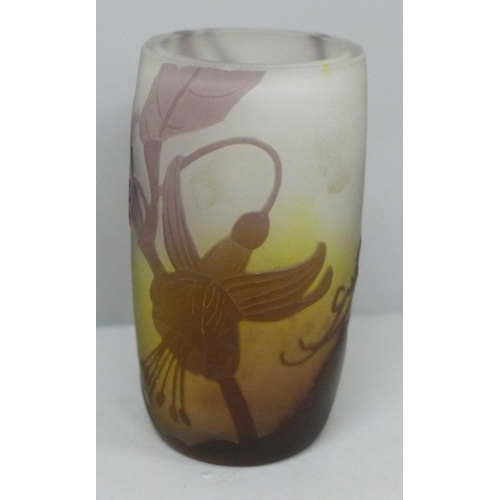 639 - An Emile Galle Art Nouveau flower cameo glass with signature, 9.8cm, small chips to rim