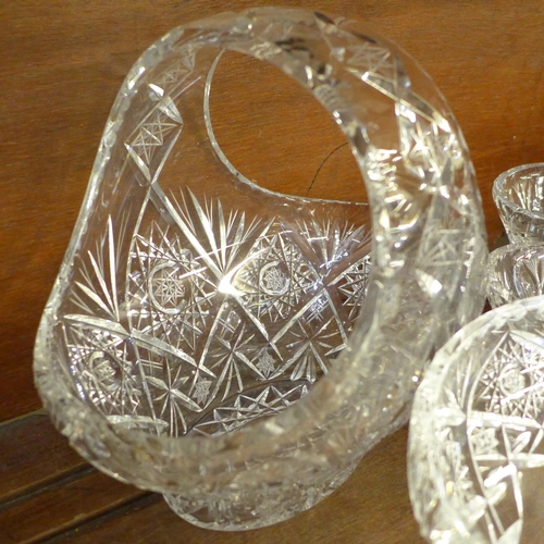 680 - Six items of crystal glass; American cut pinwheel crystal pedestal bowl, large basket, pair of small... 