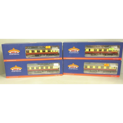 750 - Four Bachmann Branch-Line porthole coaches, all crimson and cream, boxed