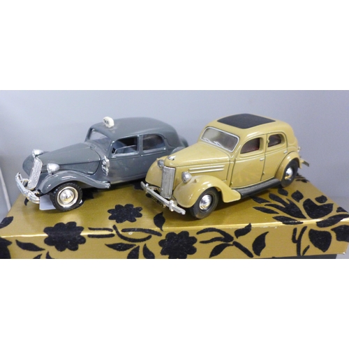 771 - A Mini Cooper, Oxford Jensen Interceptor, a Dinky Toys car and Solido