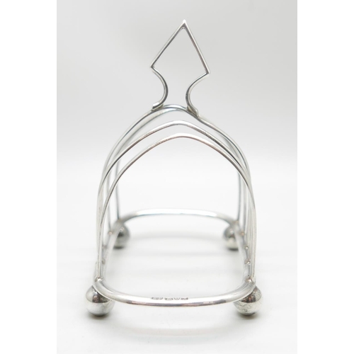 855 - A silver toast rack, Chester 1912, 84g