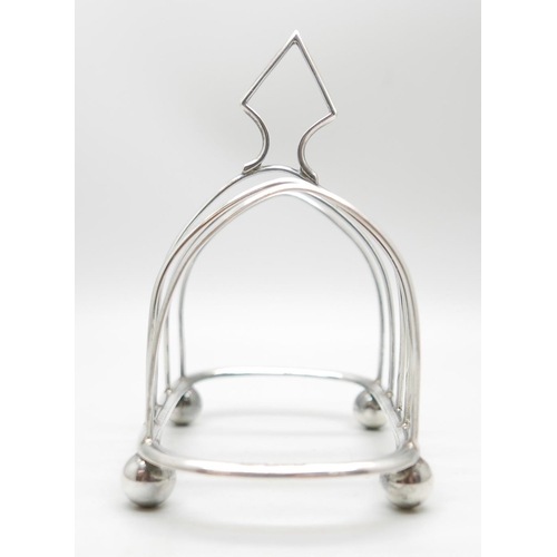 855 - A silver toast rack, Chester 1912, 84g