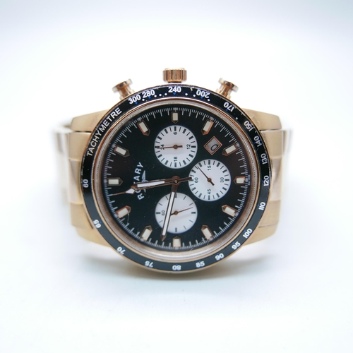 879 - A gentleman's Rotary chronograph wristwatch, boxed