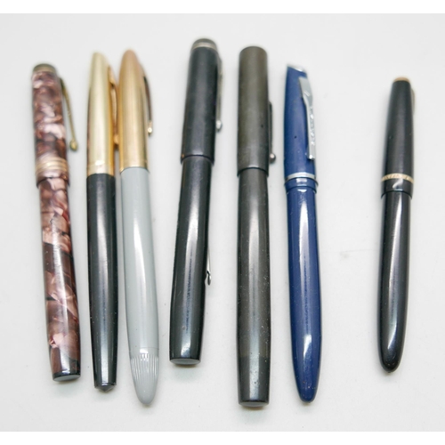 909 - Seven ink pens, Swan, Conway Stewart, Sheaffer, etc, some with 14ct gold nibs