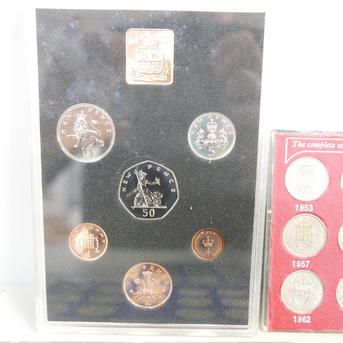 912 - English and Scottish shilling sets, a 1971 coin set, a first decimal coin set (1968-1970) and first ... 