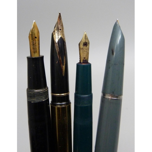 925 - A Sheaffer fountain pen with 14ct gold nib, Parker with 18k gold nib, Conway Stewart with 14ct gold ... 