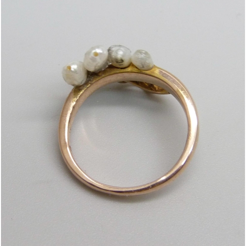 958 - A 14ct gold, freshwater pearl Art Nouveau style ring, 4g, M