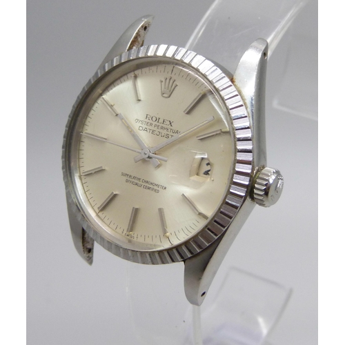 988 - A gentleman's Rolex Oyster Perpetual Datejust wristwatch, 16030, 6499318, the bracelet numbered 555,... 