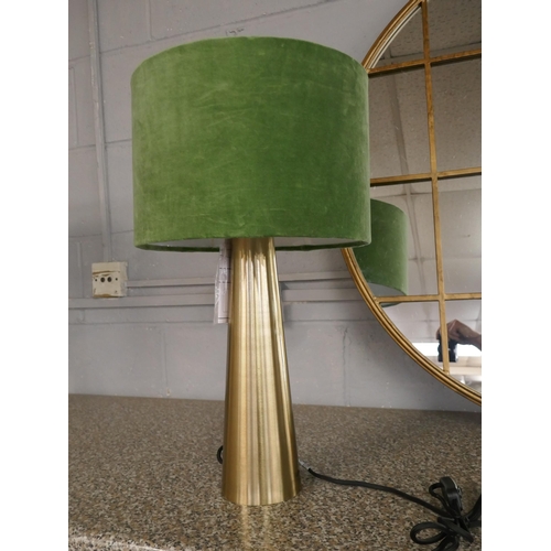 1487 - A pair of table lamps with green velvet shades