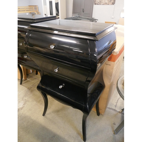 1536 - A black high gloss tall chest of drawers with faux gemstone handles