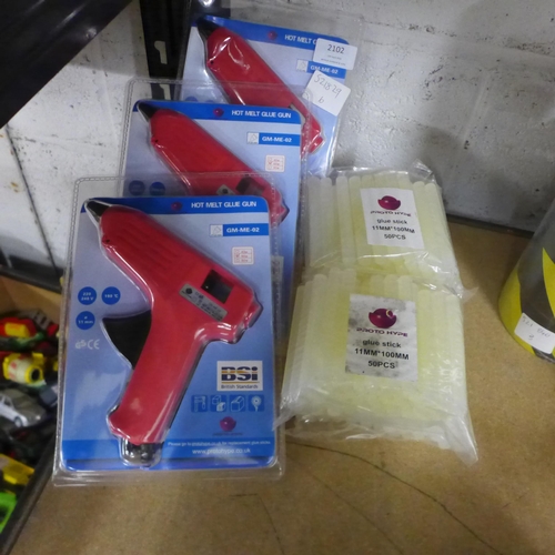 2102 - 3 Protohype Hot Melt glue guns, 240v 60w to BSI standards - sealed and unused plus 200 glue sticks (... 