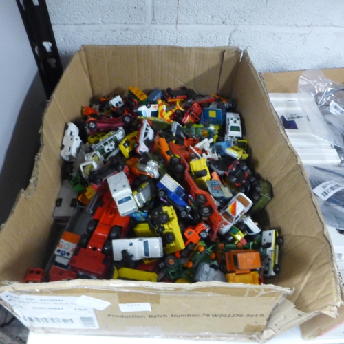 2114 - A box of die-cast model vehicles