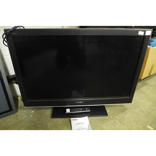 2157 - A Sony KDL 40D3500 LCD 40” TV with remote control