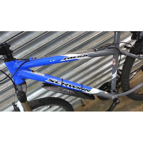 2199 - A Schwinn Mesa LT front suspension hardtail MTB with Shimano Deore gear set and aluminium frame - Po... 