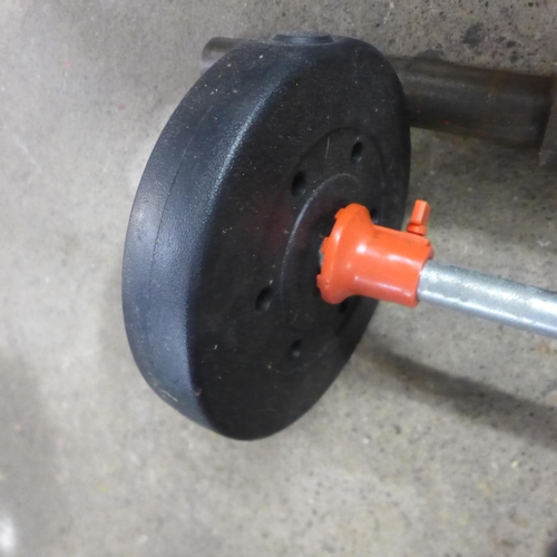 2211 - A set of two weightlifting bars and weights