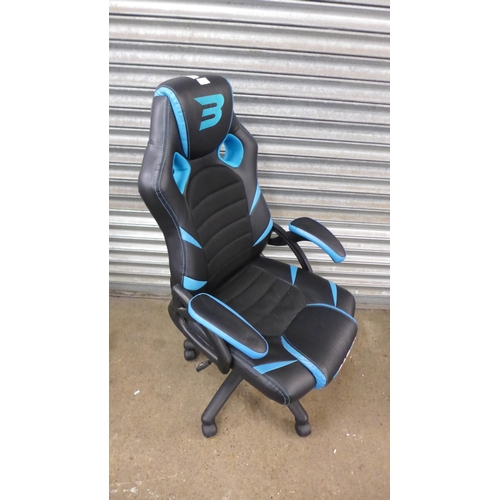 2213 - A Brazen ‘No Compromise’ black and blue swivel gaming chair