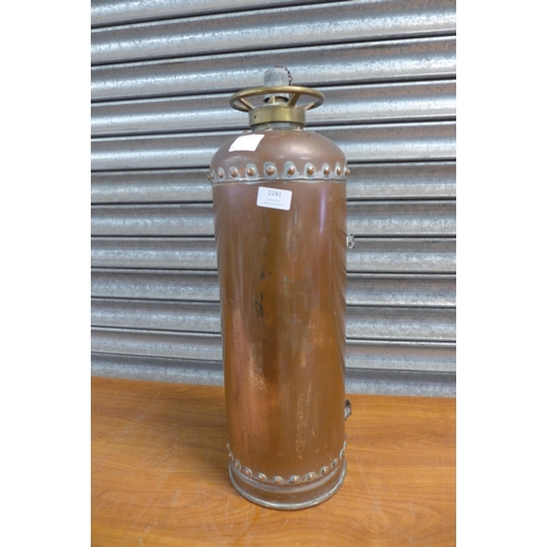 2241 - A vintage copper fire extinguisher - for decorative purposes only