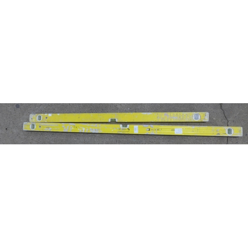 2292 - Five assorted long spirit levels including two Stabila