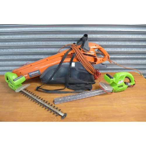 2296 - A Flymo 1800w turbo garden vac and a Gardenline Essentials electric hedge trimmer