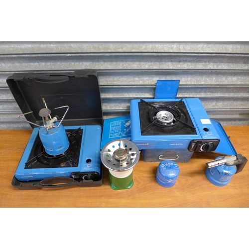 2344 - A camping Gaz international De Luxe Super Bleuet gas camping stove, Camping Gaz Soudogaz 5 blow torc... 