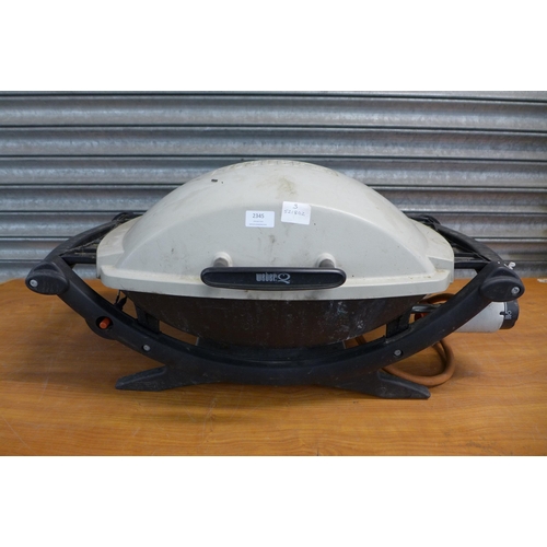 2345 - A Weber Q2000 portable propane gas barbecue grill