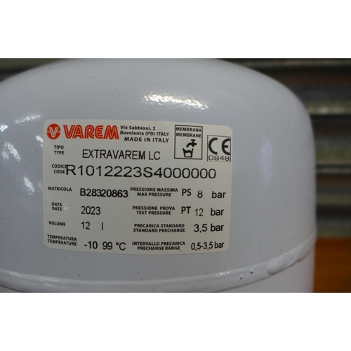 2349 - A Varem Extravarem line 12 litre expansion tank