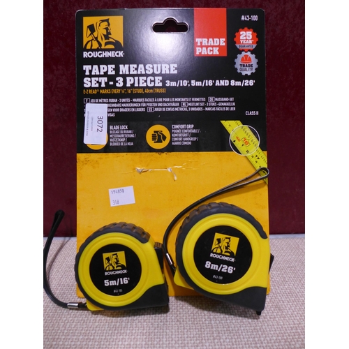 3072 - Two Roughneck Ez Measuring Tapes & Slazenger 64 Degree Wedge (318-147) *This lot is subject to VAT