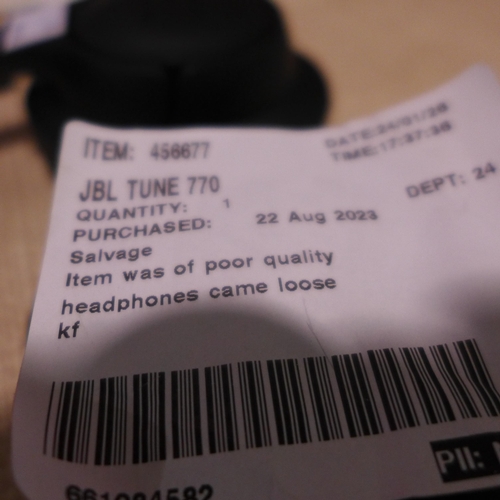 3100 - Bose Black Soundlink Mini 2 Wireless Speaker & JBL Tune 770 Headphones (Damaged)  (317-145) (318-185... 