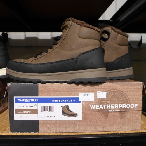 3136 - Pair of Men's Brown Weatherproof boots - UK size: 8 *This lot is subject to VAT