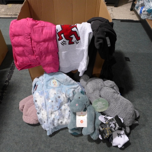 3178 - Large assortment of Kid's clothing - various sizes, styles, etc.  *This lot is subject to VAT