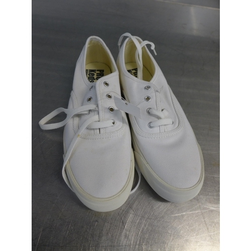 2422 - A pair of women's Pro-Keds Royal CVO white lace up trainers size 6 - unworn in box