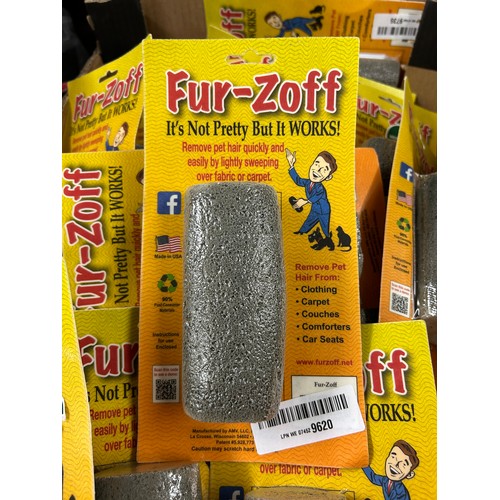 2446 - A box of Fur-Zoff pet hair remover brushes